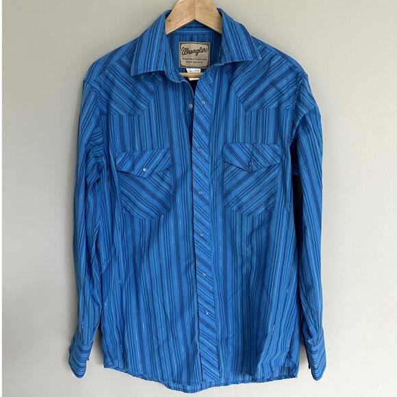 Wrangler Blue‎ Pearl Snap Button Up Size Medium - Picture 1 of 11